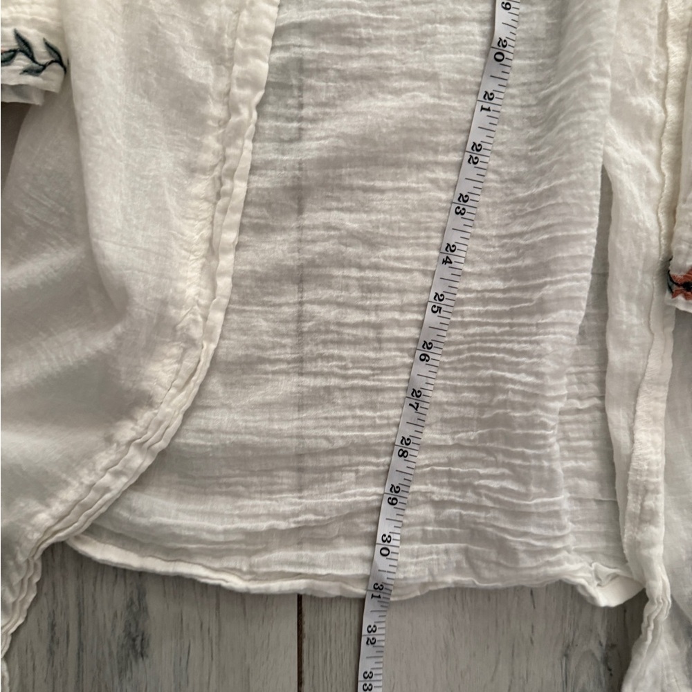 Cost Plus World Market Cream Floral Embroidered Robe Boho - Picture 8 of 10